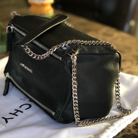 AUTH Givenchy Pandora NEW With DUSTBAG GORGEOUS 🌺 - Picture 5 of 8